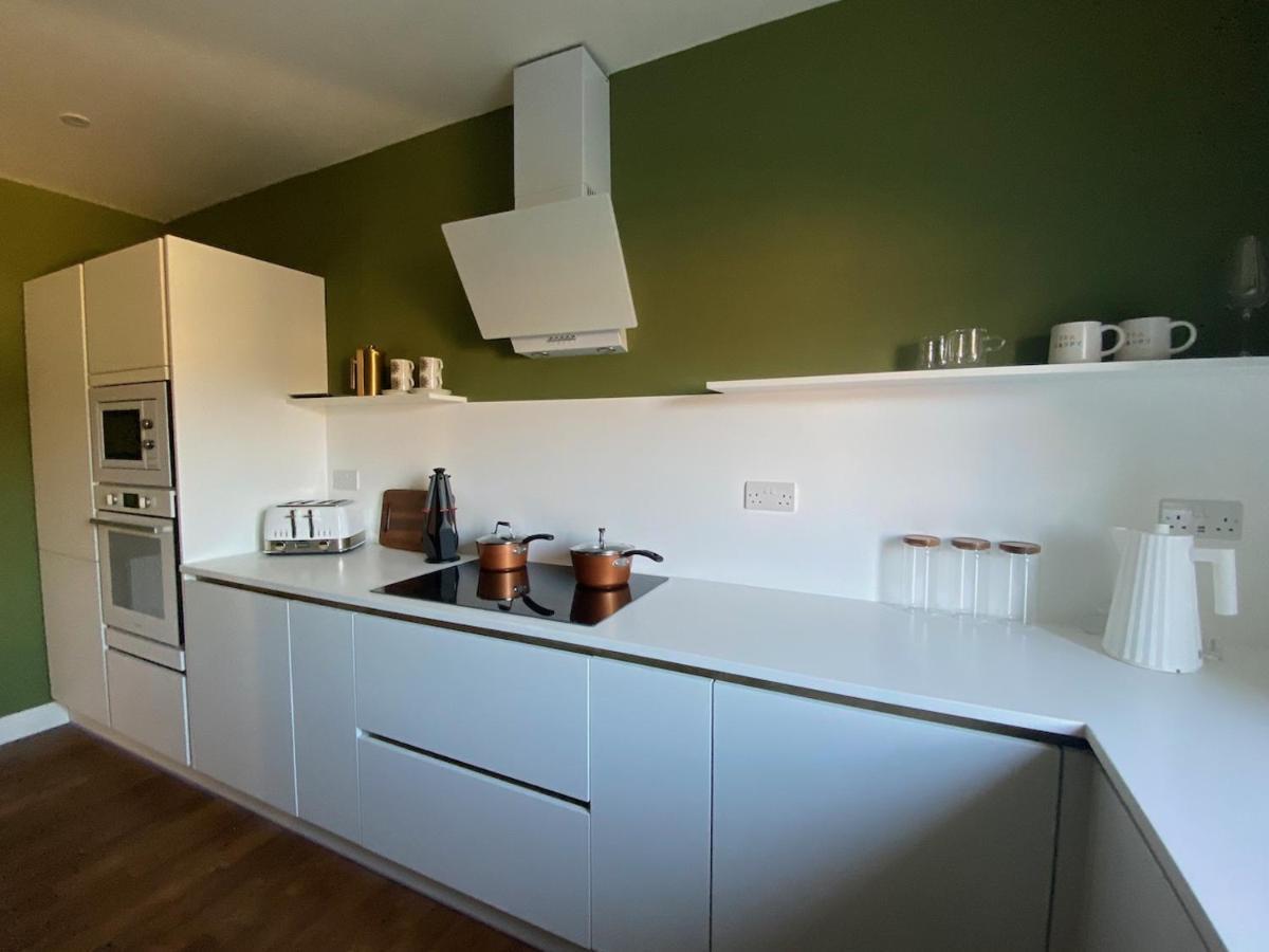 Arbroath Luxury Apartment In Mcm Style Exterior foto